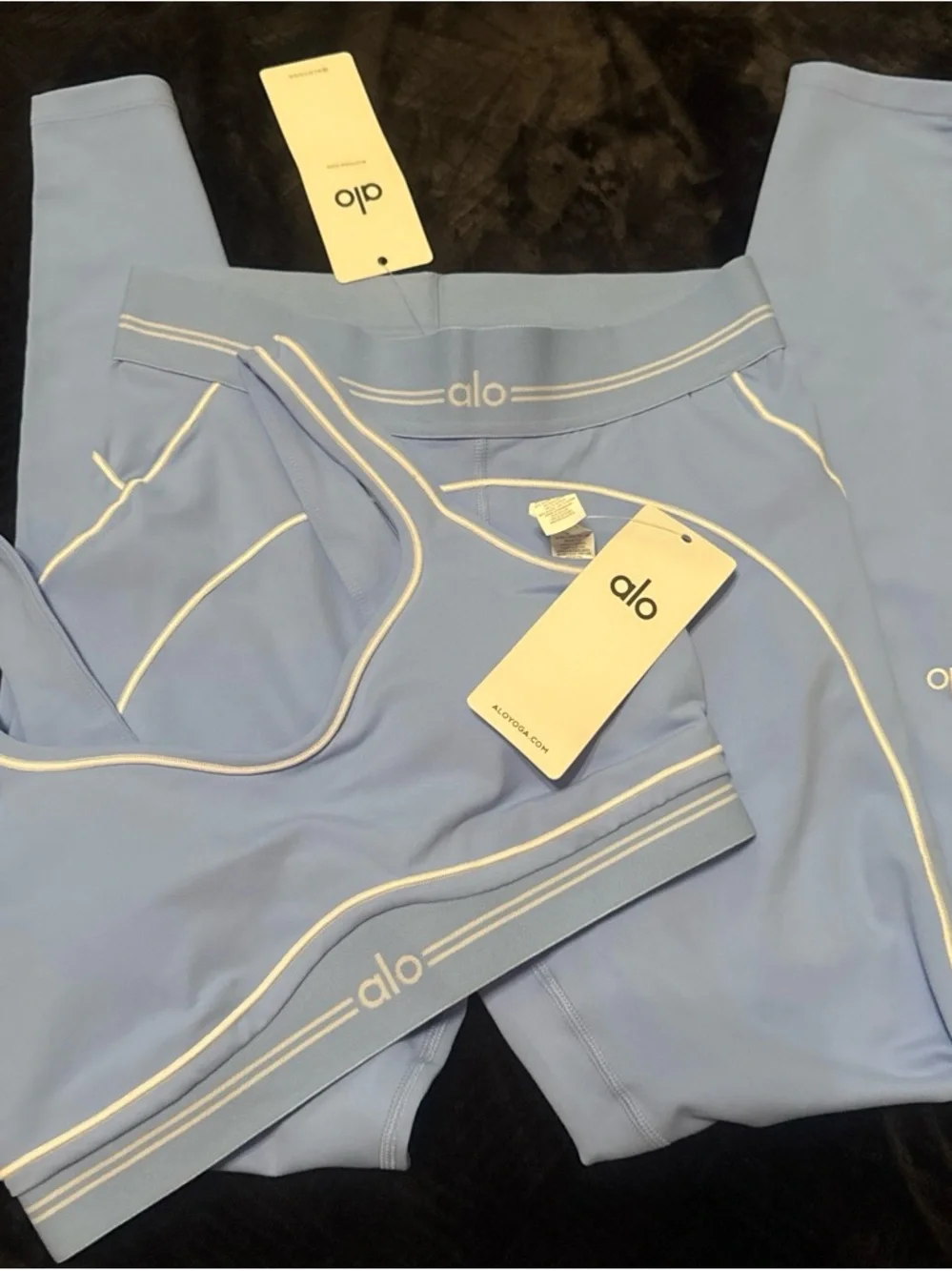 ALO Yoga Pale Blue Sports Bra and Leggings Set with White Piping women size M